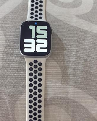 Apple watch series 8 45mm