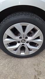 4 Cerchi Renault + pneumatici R17 205 50 