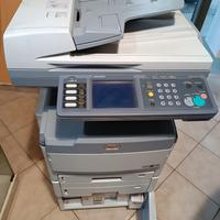 Fotocopiatrice multifunzione laser a colori