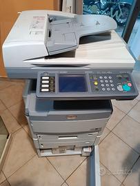 Fotocopiatrice multifunzione laser a colori