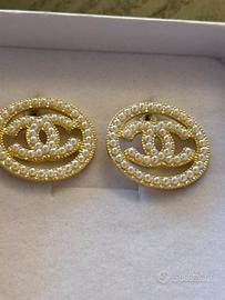 Orecchini cerchio perline