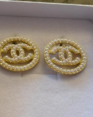 Orecchini cerchio perline