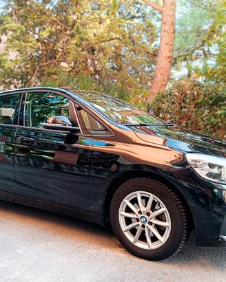 BMW 216d ACTIVE TOURER