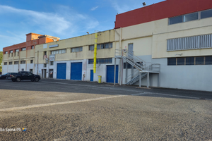 Locale commerciale viale Monastri km. 11, 800