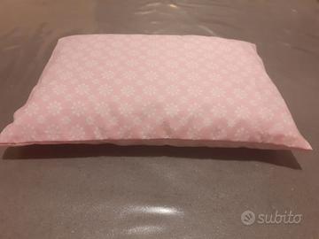 Cuscino in noccioli di ciliegia