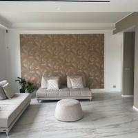 Divani letto con pouf e cuscini