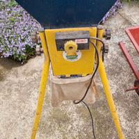 Trita cereali elettrico