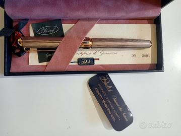 Penna stilografica Delta in argento