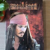 Libro Pirati dei Caraibi
