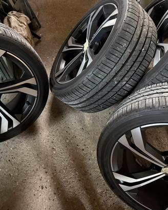 Gomme audi Q3