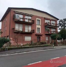 Immobile in asta di 103 m² con 3 locali e box auto