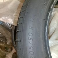 gomme estive 205/50/R 17 del 2023 poco usate