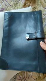 Portadocumenti  o tablet in pelle