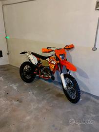 Ktm 125 factory edition