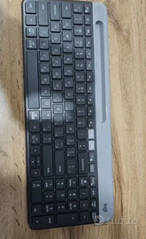 Tastiera Logitech K580