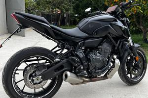 Yamaha MT07 anno 2024