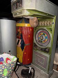 Cartomante e pungibal zamperla