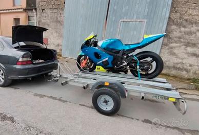 Carello trasp. Moto in tutta la sicilia (descrizi)