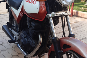 Suzuki gsx e 250 1986 disponibile a scambi