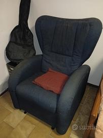 POLTRONA RECLINABILE 