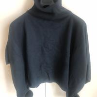 Poncho in maglia da donna con collo alto Twin set