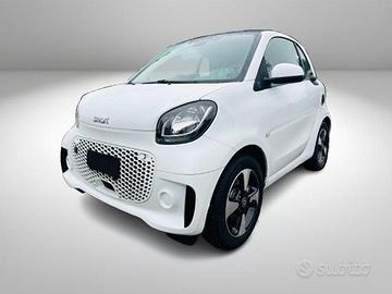 smart fortwo EQ Passion