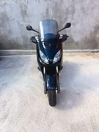X max 125