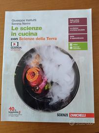 Libro superiori nuovo