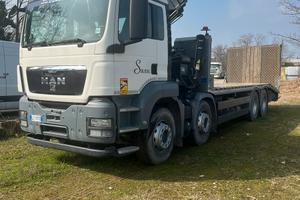 Man tgs cianale con rampe e gru hiab