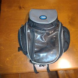 Borsa serbatoio universale con fibbie e magnete 