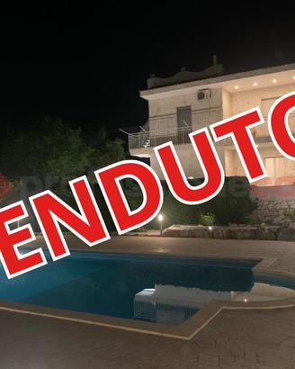 Villa o villino Castellana Grotte