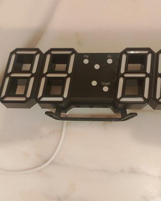 Orologio LED digitale da scrivania / parete