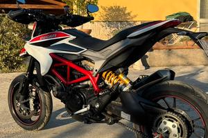 Hypermotard 821 sp