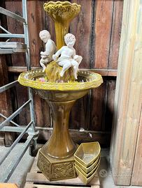 Fontana con 3 putti