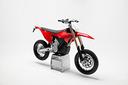 new-stark-varg-sm-motard-100-elettrica