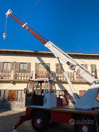 AUTOGRU MARCA BENCINI