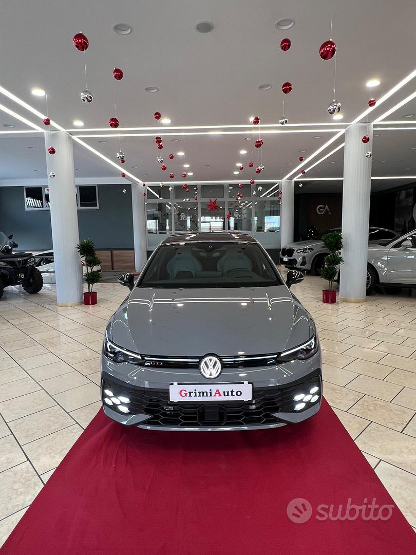 Volkswagen Golf 2025 photo 2