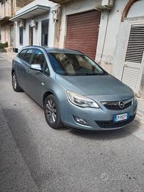 Opel Astra station wagon 