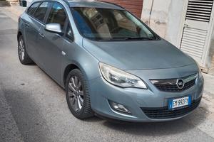 Opel Astra station wagon 