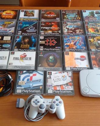 Sony Playstation One SCPH-102+22 giochi originali
