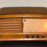 Magnadyne S 95, Radio d'epoca a valvole