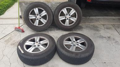 Set cerchi+gomme Chevrolet 215/65 R16
