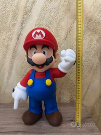 Super Mario