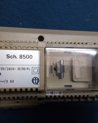 Alimentatore citofonico URMET sch.8500