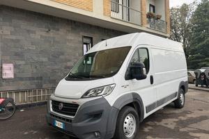 Fiat ducato tetto alto passo medio anno 2017 6b mj