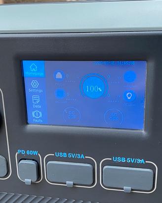 Bluetti power station 2000W