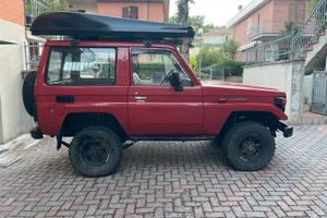 Toyota bj70 autocarro