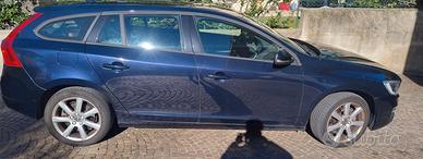 VOLVO V60 AWD GEATRONIC 2015