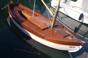 Barca a vela in legno (Batana)