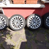 gomme più cerchi in lega Ford misura 195/45 r16